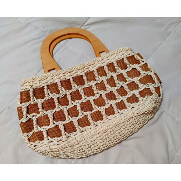 Boho Style Weaved Hand Bag with Wooden Handles - Picture 1 of 4